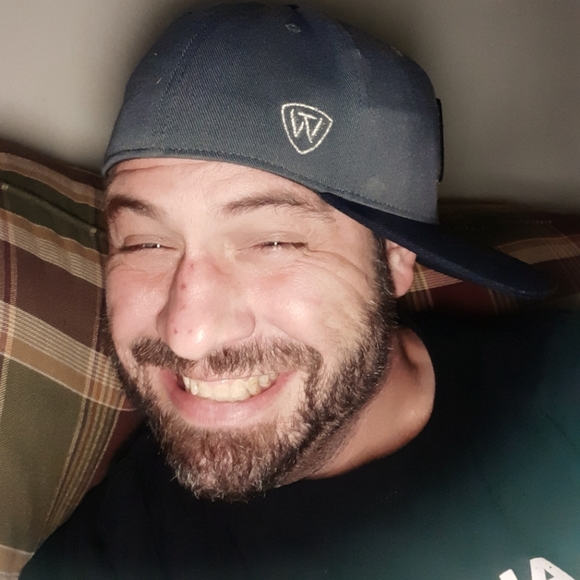 Meet your Posher, Ricky - Picture 2 of 2